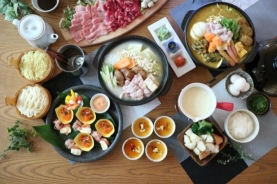 🍲【秋冬限定】あったか鍋プラン販売中！中津川で楽しむ冬のグランピング⛄✨